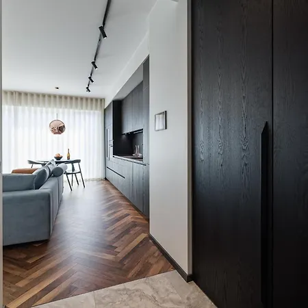 Elegant Seaview Flat In Noblessner * タリン