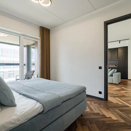 Elegant Seaview Flat In Noblessner * טאלין