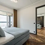 Elegant Seaview Flat In Noblessner * Tallin