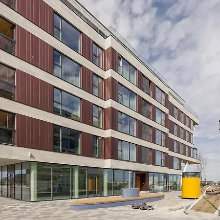 Elegant Seaview Flat In Noblessner *